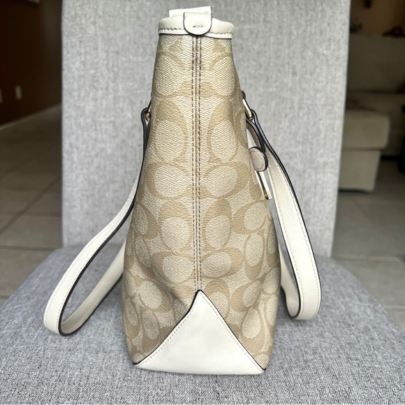 Coach Zip-Top Tote Shoulder Handbag w/ Free Wallet - Picture 5 of 14